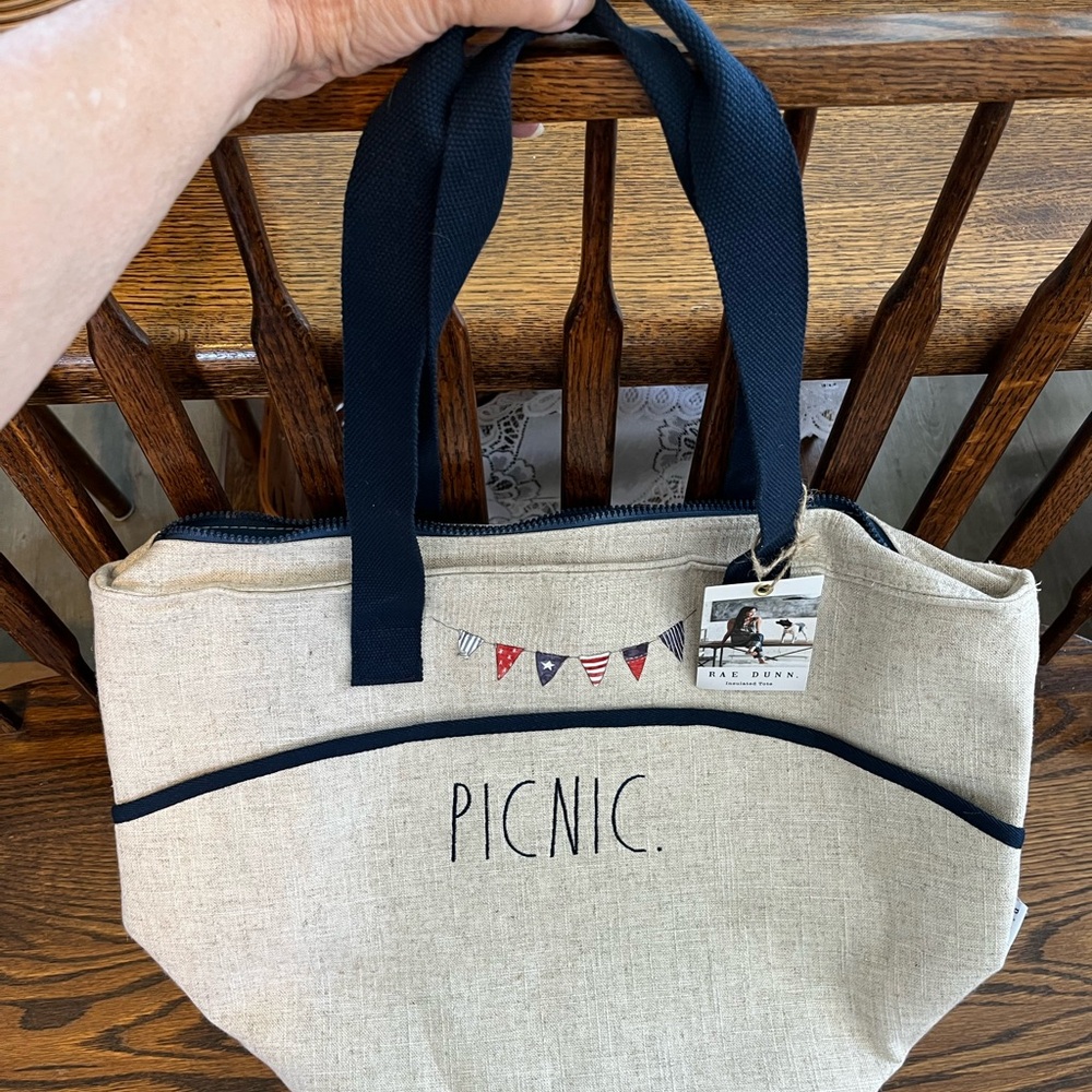NWT RAE DUNN INSULATED PICNIC TOTE - Picture 9 of 9